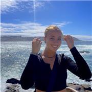 Offro lezioni private a bambini e ragazzi per poterli aiutare a raggiungere i loro obiettivi!